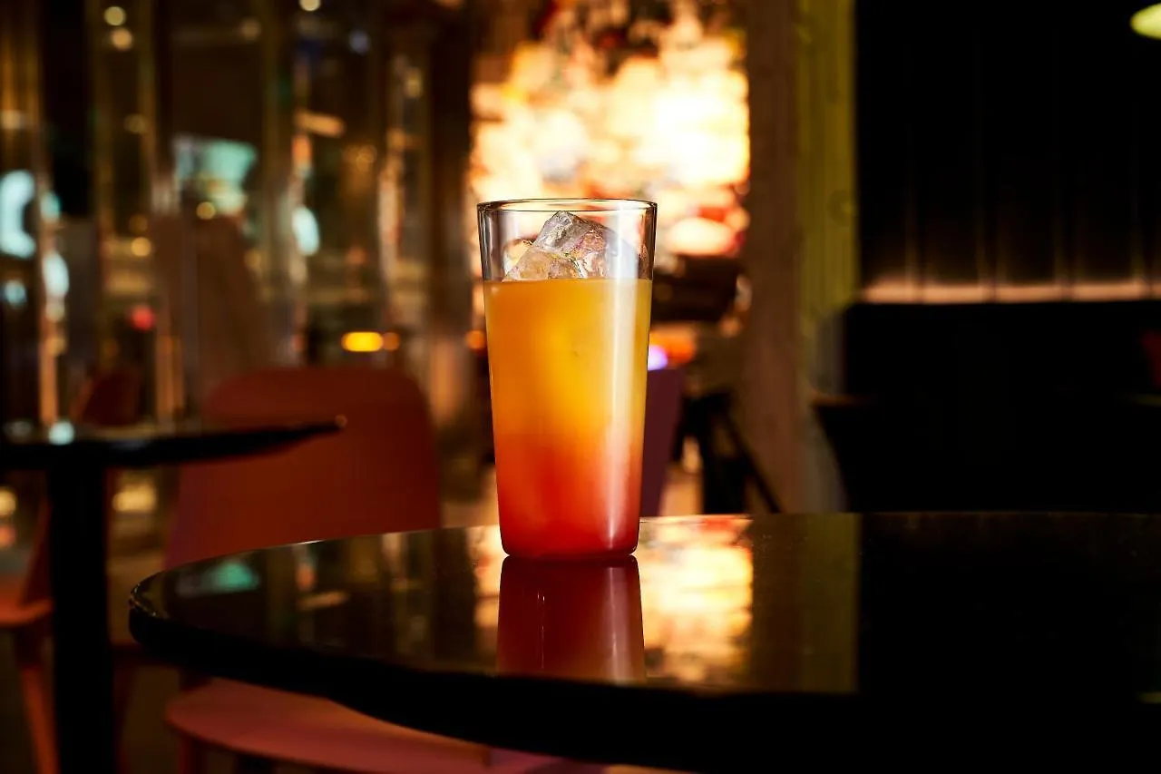 Отель Aloft Osaka Dojima