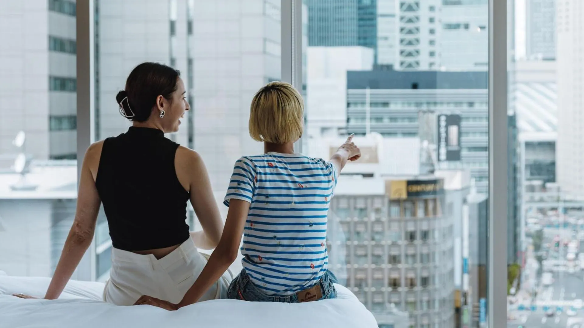 Отель Aloft Osaka Dojima 4*,